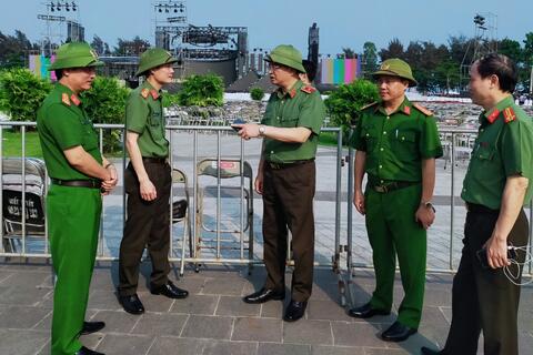 Thiếu tướng Trần Phú Hà, Giám đốc Công an tỉnh kiểm tra, quán triệt triển khai Phương án bảo đảm ANTT Lễ khai trương du lịch biển Sầm Sơn