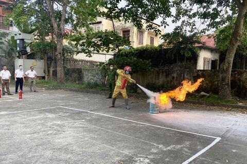 Năm 2025: Công an tỉnh tổ chức 82 lớp huấn luyện phòng cháy chữa cháy chuyên sâu cho lực lượng dân phòng