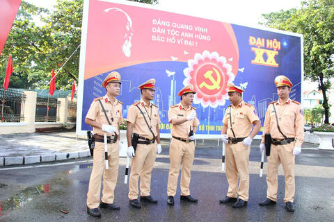Thanh Hoá: Bảo đảm tốt tình hình trật tự, an toàn giao thông góp phần quan trọng vào thành công của Đại hội đại biểu Đảng bộ tỉnh Thanh Hoá lần thứ XX