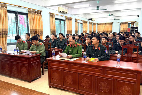 Khai giảng lớp huấn luyện thứ tư năm 2025 Trung đoàn Cảnh sát cơ động dự bị chiến đấu