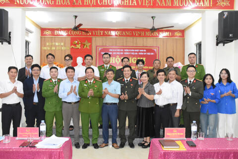 Công an xã Triệu Sơn tổ chức Hội nghị giao ban đảm bảo ANTT, quán triệt triển khai thực hiện các giải pháp chấn chỉnh tình trạng bạo lực học đường, bảo đảm an ninh an toàn trường học