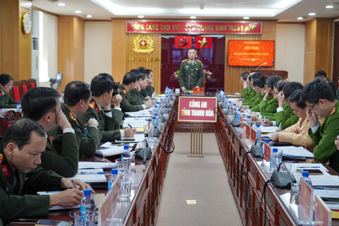 Công an tỉnh Thanh Hóa tổ chức Hội nghị giao ban tháng 11/2025