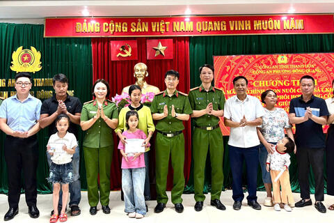 Công an phường Đông Quang lan tỏa mô hình “Con nuôi Cảnh sát khu vực”