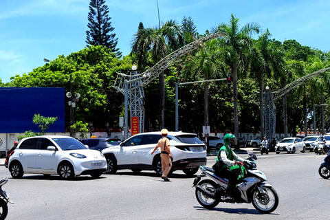 Lực lượng Cảnh sát giao thông vì bình yên trên mỗi cung đường