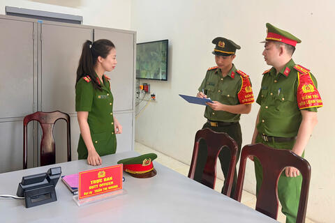 Công an phường Đông Sơn siết chặt kỷ luật, kỷ cương, nâng cao ý thức chấp hành Điều lệnh Công an nhân dân