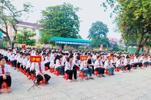 <a href="/tin-tuc-su-kien" title="Tin tức sự kiện" rel="dofollow">Tin tức sự kiện</a>