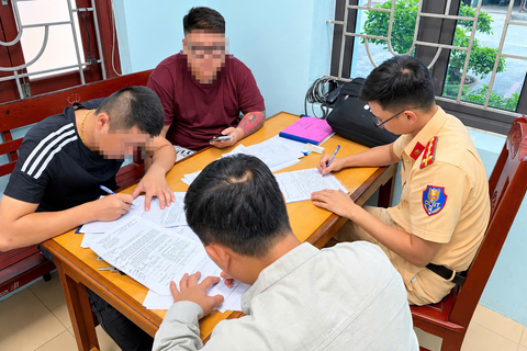 <a href="/tin-tuc-su-kien" title="Tin tức sự kiện" rel="dofollow">Tin tức sự kiện</a>