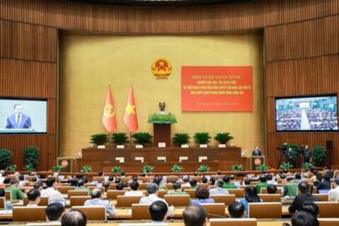 <a href="/tin-tuc-su-kien" title="Tin tức sự kiện" rel="dofollow">Tin tức sự kiện</a>