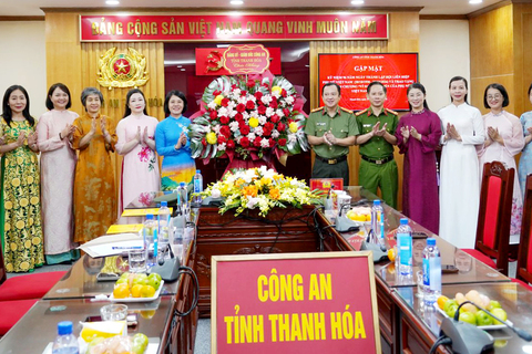 <a href="/tin-tuc-su-kien" title="Tin tức sự kiện" rel="dofollow">Tin tức sự kiện</a>