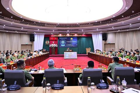 <a href="/tin-tuc-su-kien/tin-hoat-dong" title="Tin hoạt động" rel="dofollow">Tin hoạt động</a>