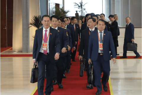 Đoàn đại biểu Đảng bộ tỉnh Thanh Hóa dự phiên bế mạc Đại hội XIV của Đảng