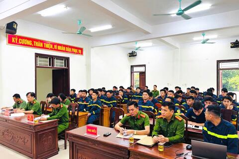 Khai mạc lớp huấn luyện, kiểm tra nghiệp vụ chữa cháy và cứu nạn, cứu hộ định kỳ 6 tháng đầu năm 2026