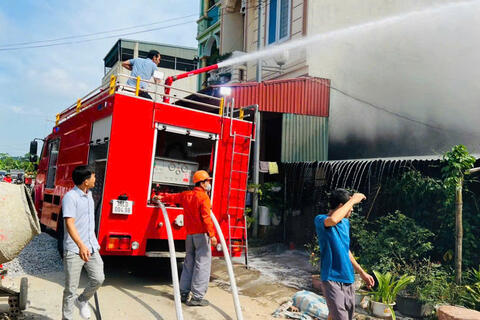 Lực lượng PCCC cơ sở khống chế hiệu quả đám cháy tại huyện Yên Định