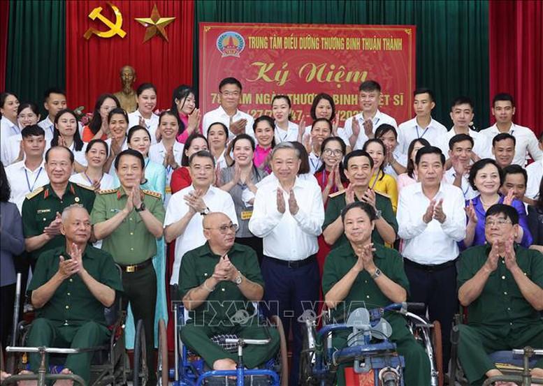 UỐNG NƯỚC NHỚ NGUỒN -0