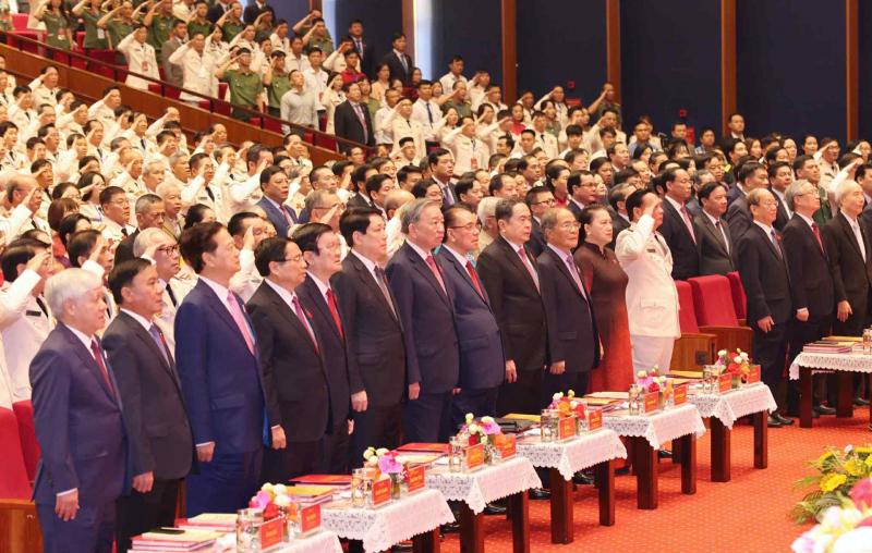 Muốn phát triển nhanh, bền vững phải có môi trường an ninh, trật tự ổn định, an toàn -0