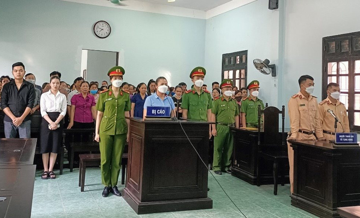 Nguyễn Thị Ngân bị TAND huyện Bá Thước tuyên phạt 20 tháng tù